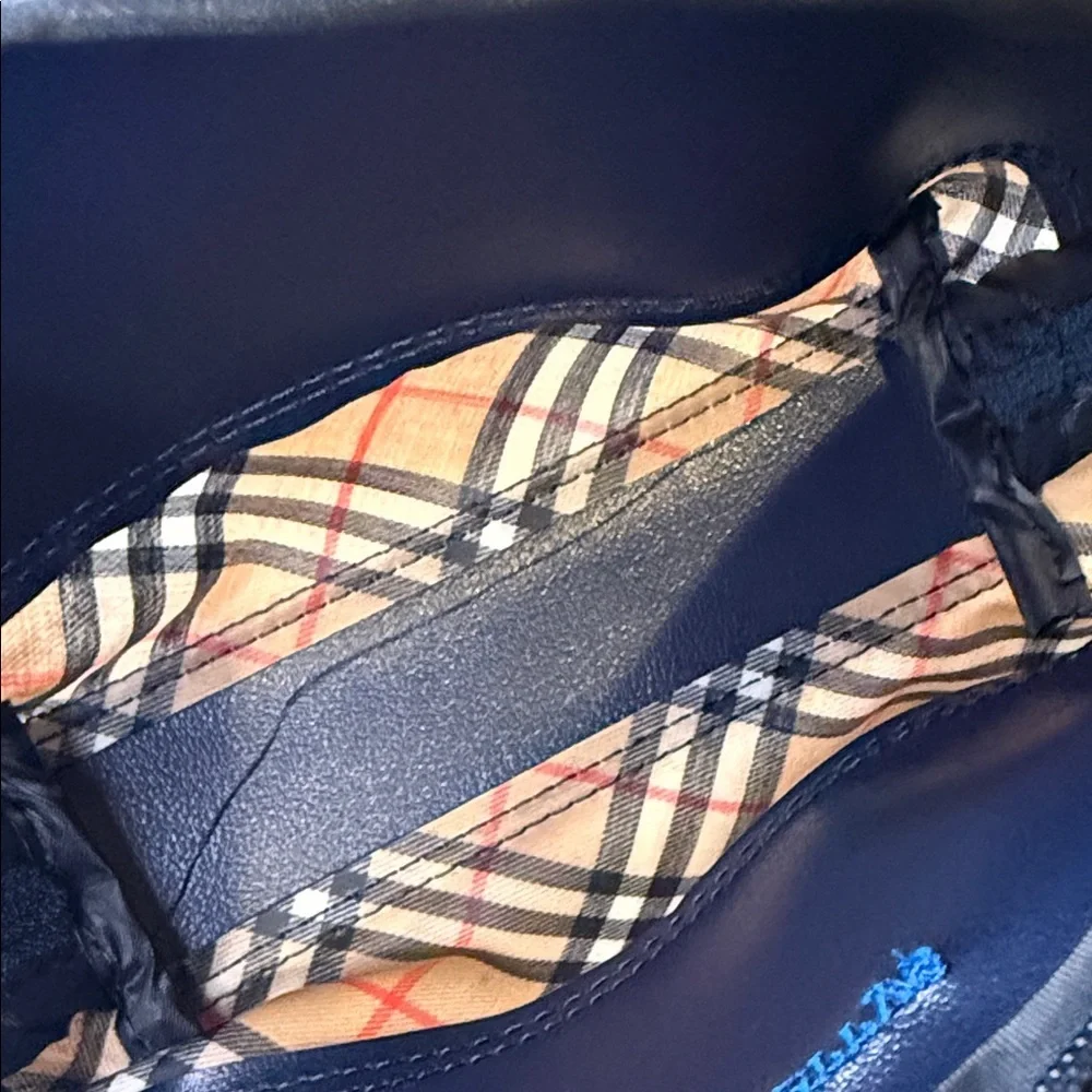 Burberrys Navy Nova Check Plaid Cosmetic Pouch Vintage
